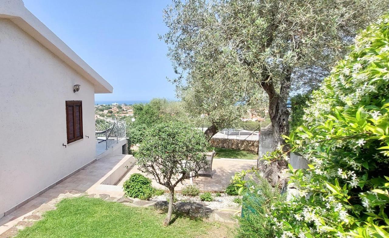 Iss Travel, Sea View Apartment Il Corbezzolo - Ground Floor With Air-Condition San Teodoro  Εξωτερικό φωτογραφία